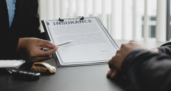 Assurance professionnelle : obligations et choix essentiels